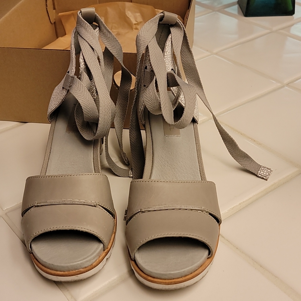 Women's sorel sandal
